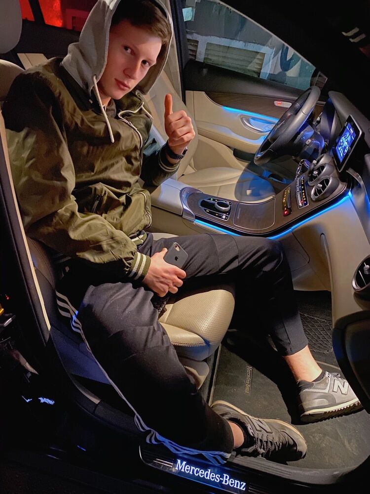  -,   , 19 ,   ,   , 