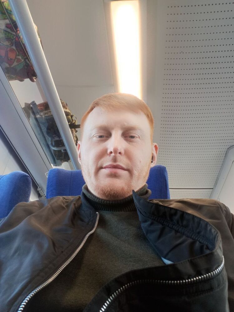  42059223  , 34 ,    