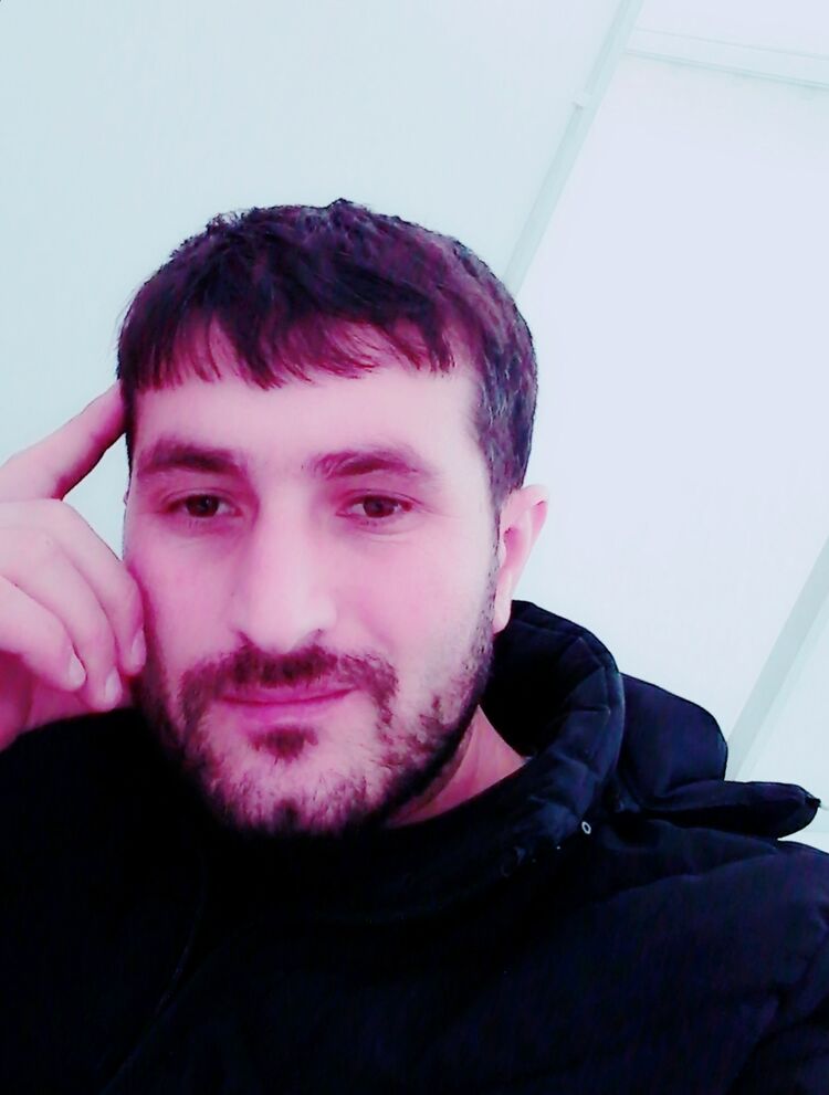  48930583  , 44 ,    