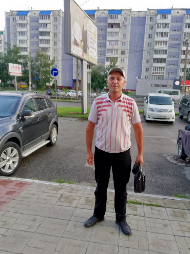  54068773  Olimjon, 41 ,    