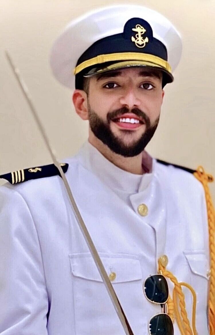  54050883  Abdo, 28 ,    -