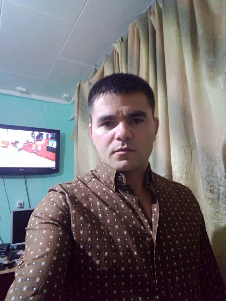  ,   Ivan, 41 ,     , c 