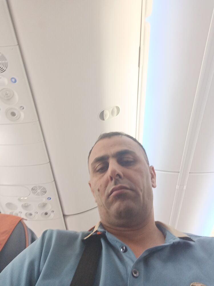  50921943  , 46 ,    