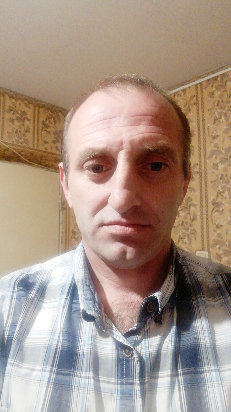  23896543  , 42 ,    