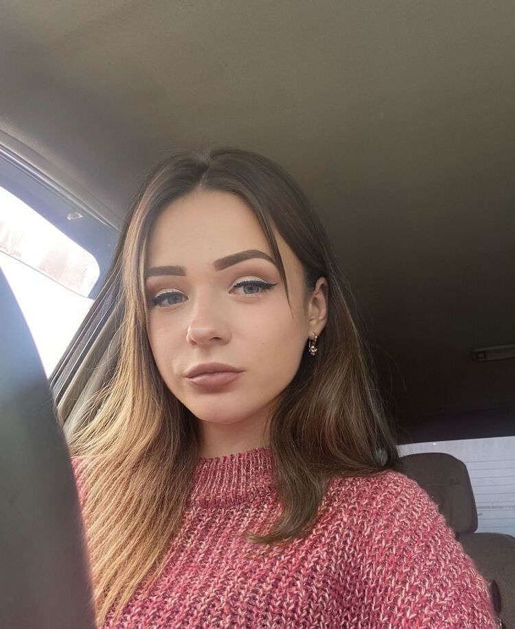  52084763  , 24 ,    -