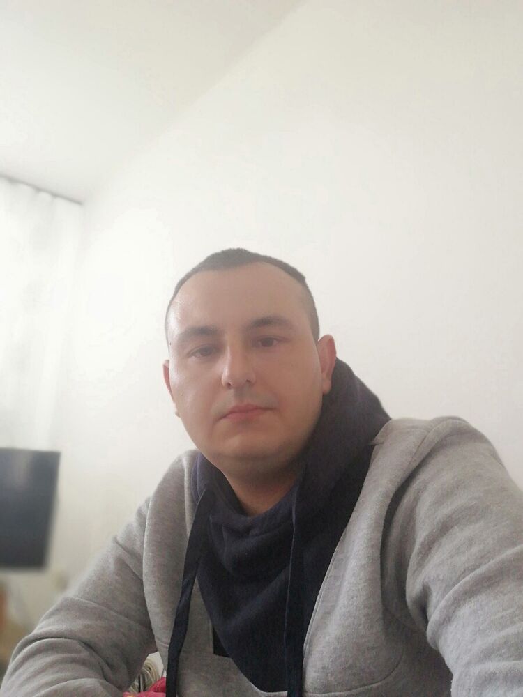  21009253  Ismet, 33 ,    Brandys Nad Labem
