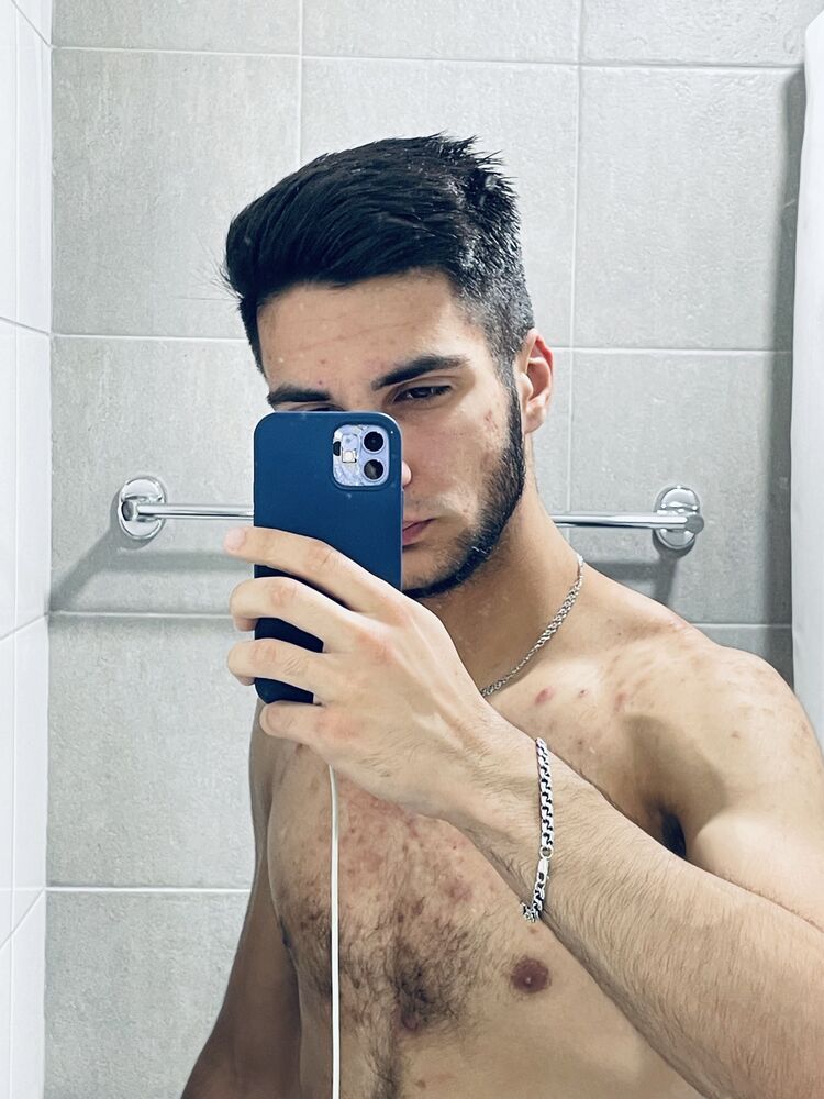  42894823  , 28 ,    