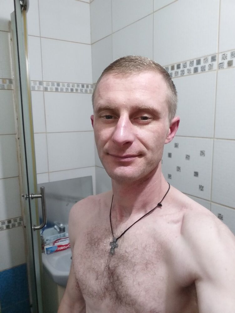  18596513  Vitali, 36 ,    