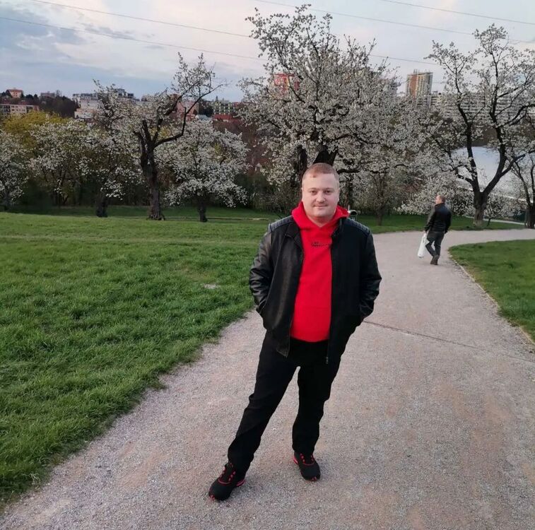  Praha,   , 25 ,   c 