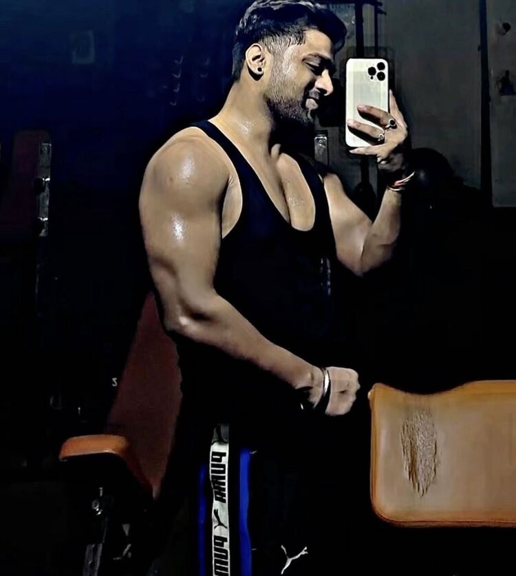  Delhi,   Varun, 0 ,   ,   