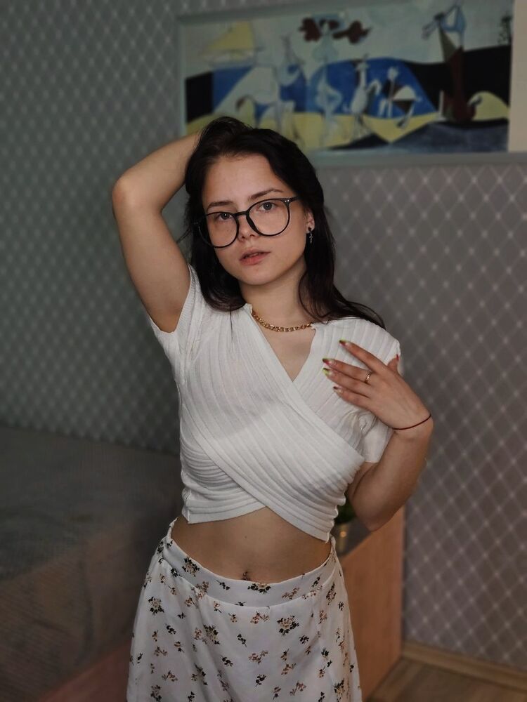  ,   Polina, 23 ,   ,   , 