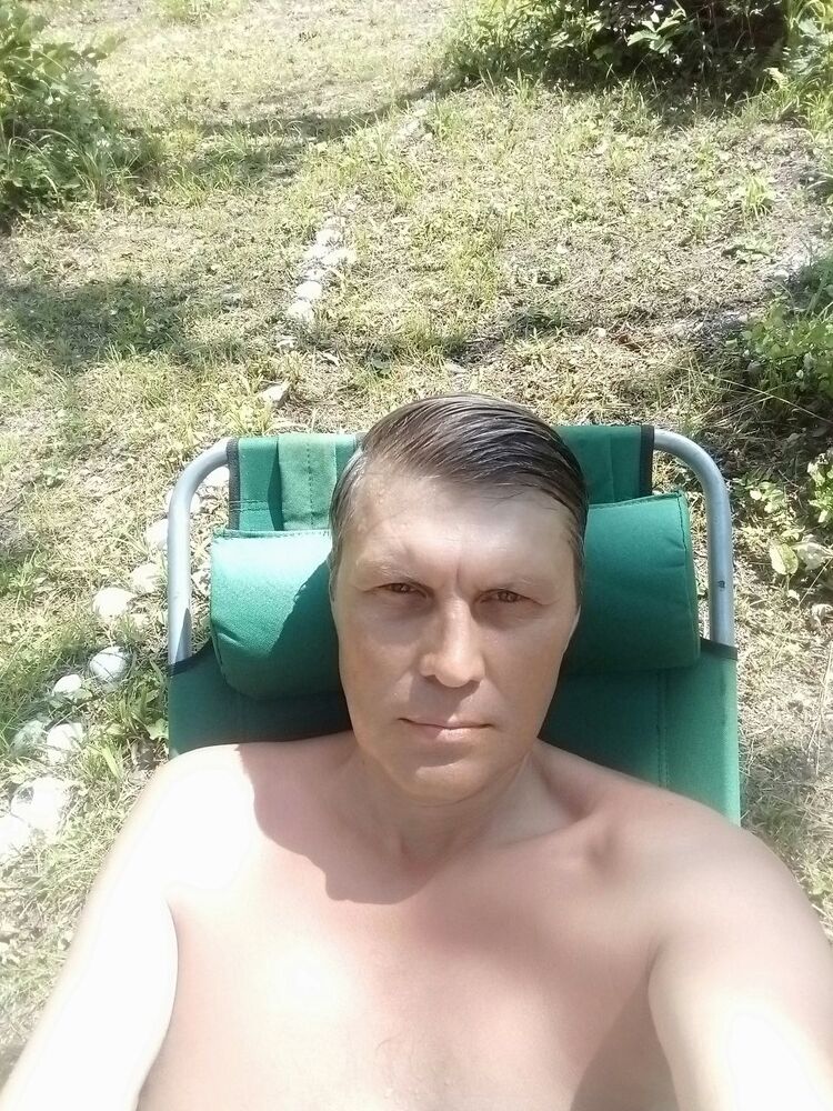  40963893  , 52 ,    
