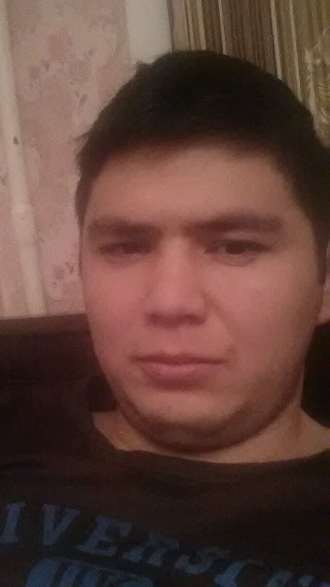  9025573  Nur, 33 ,    