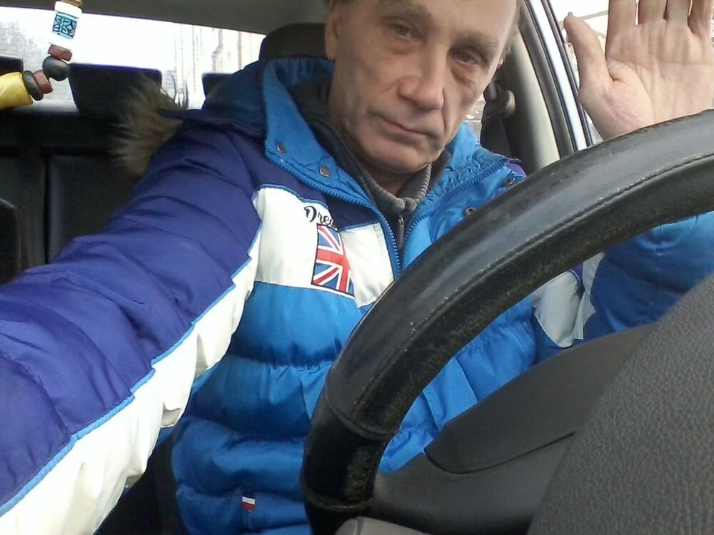  41177093  Boris, 67 ,    