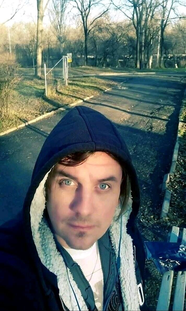  --,   , 42 ,   ,   , c 