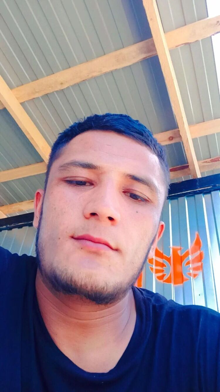  36233703  Ganiwer, 26 ,    