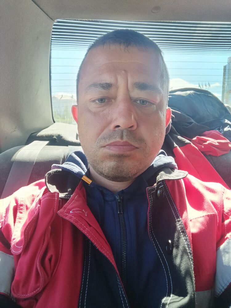  44929843  , 41 ,     