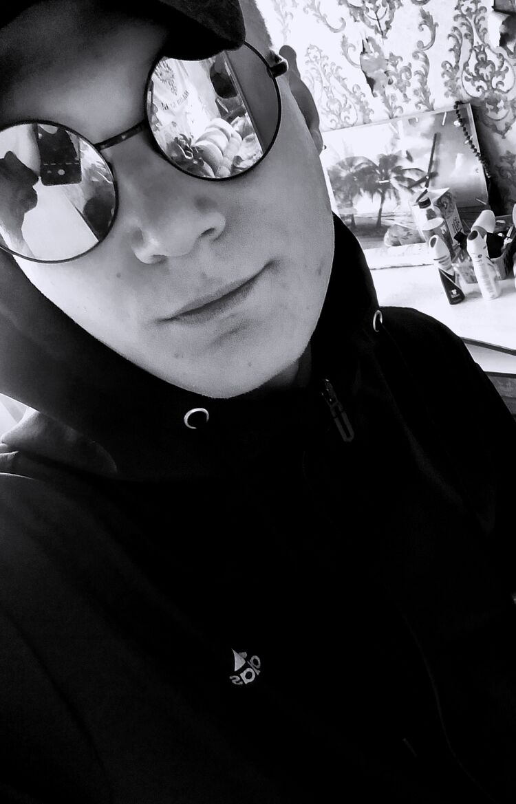  53716193  Vladka, 18 ,    