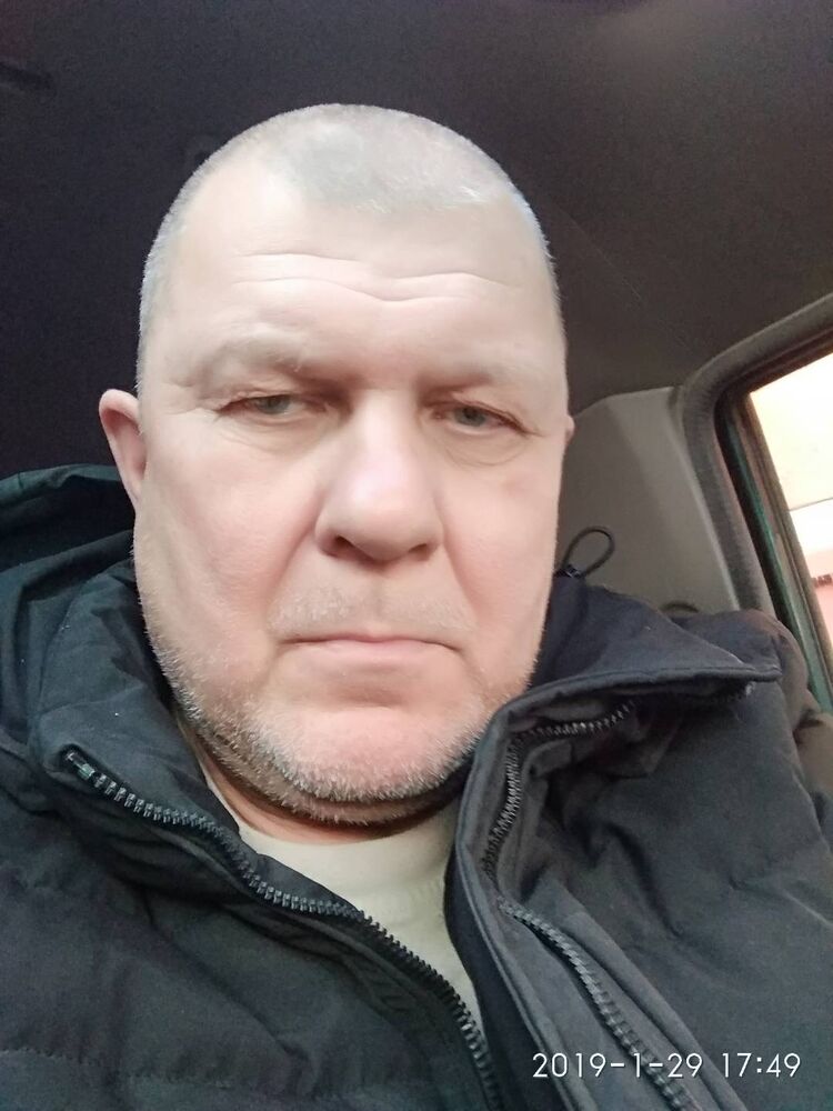  26903613  Igor, 64 ,    
