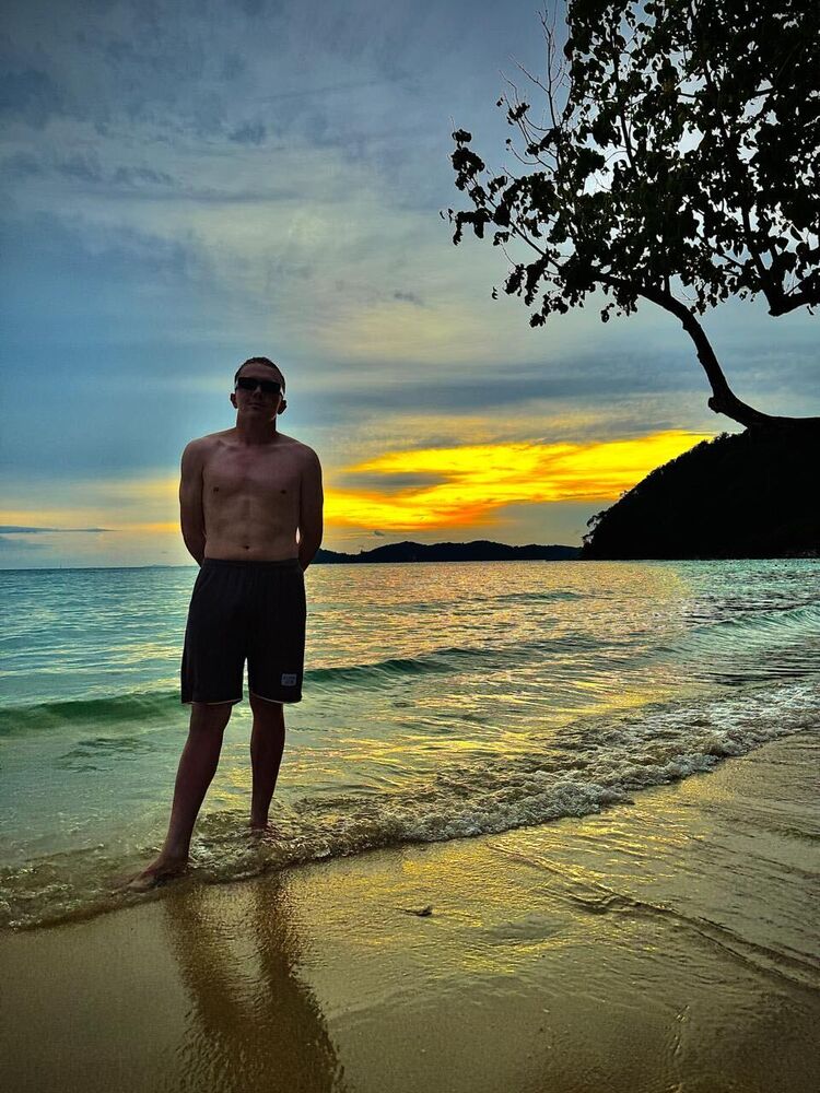  53500073  , 22 ,    -