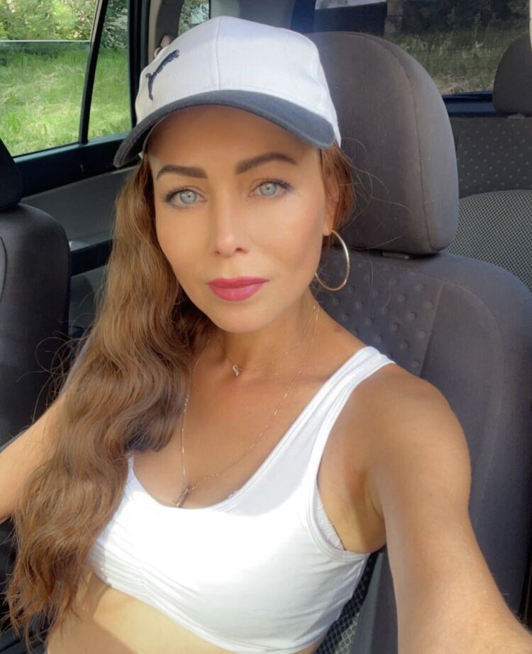  ,   , 44 ,   c 