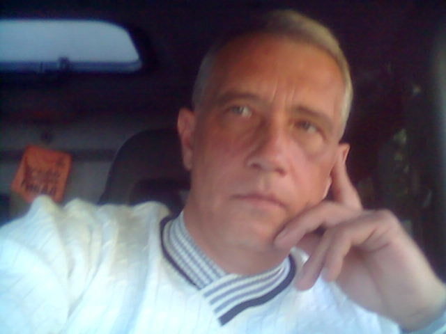  17261373  Oleg, 55 ,    