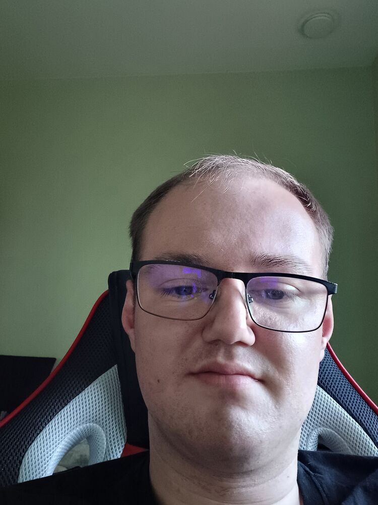  ,   Edgar, 27 ,   ,   