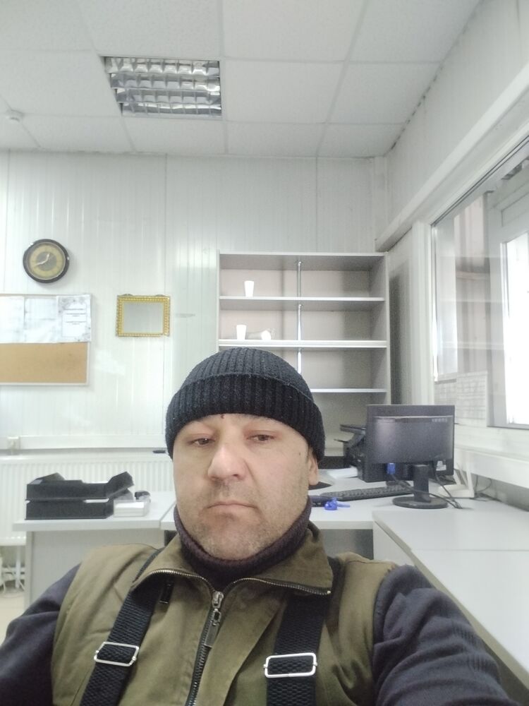  51272303  Sharifbek, 40 ,    