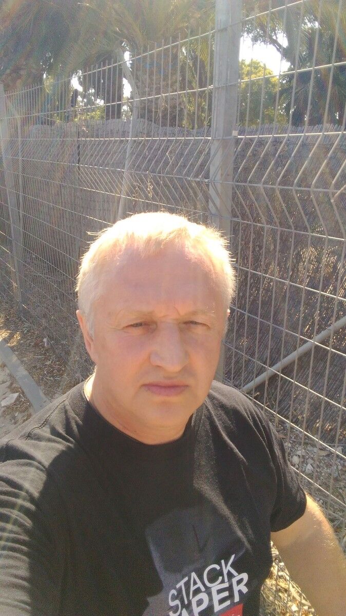  Tel Aviv-Yafo,   , 49 ,     , c 