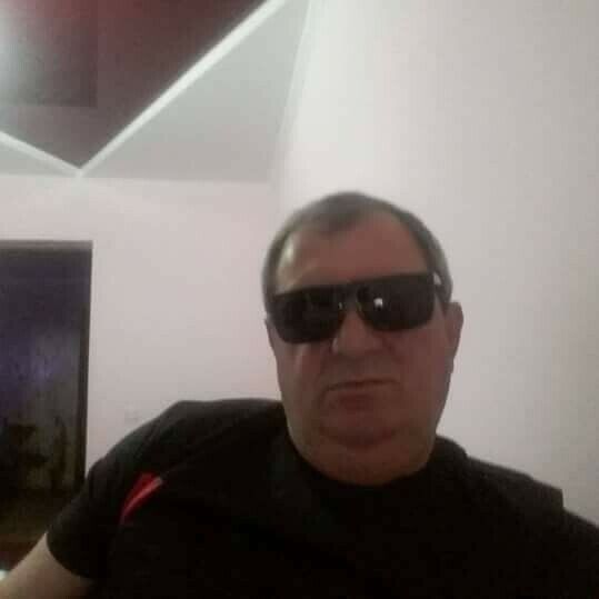  53335393  Gia, 65 ,    