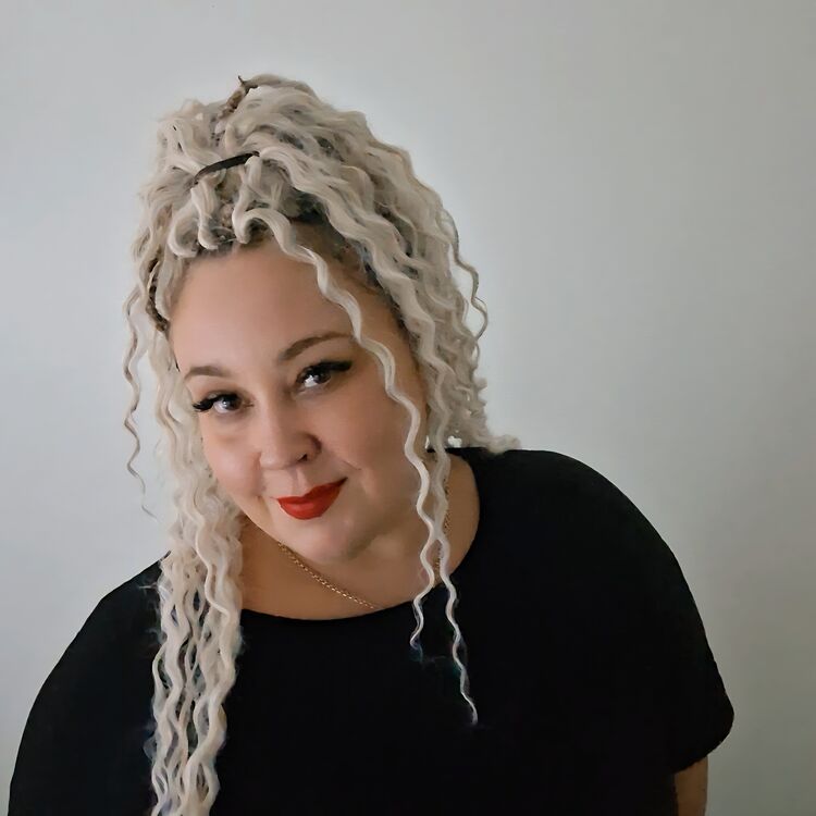  53493553  , 43 ,    -