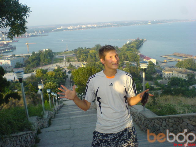  ,   Andrei 1990, 34 ,  
