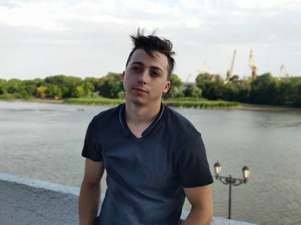  ,   Dima, 28 ,   ,   , c , 