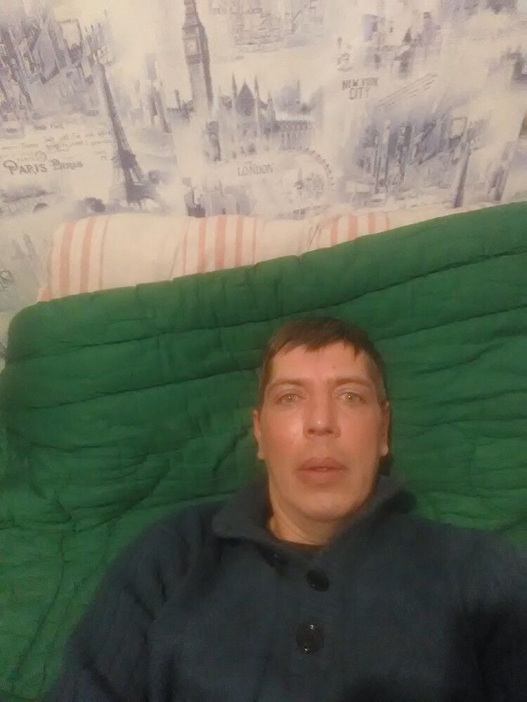  15276083  Alex, 49 ,    