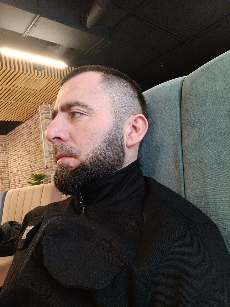  ,   Alik, 34 ,   c 