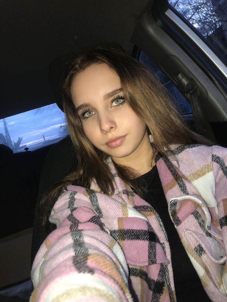  31187073  , 21 ,    