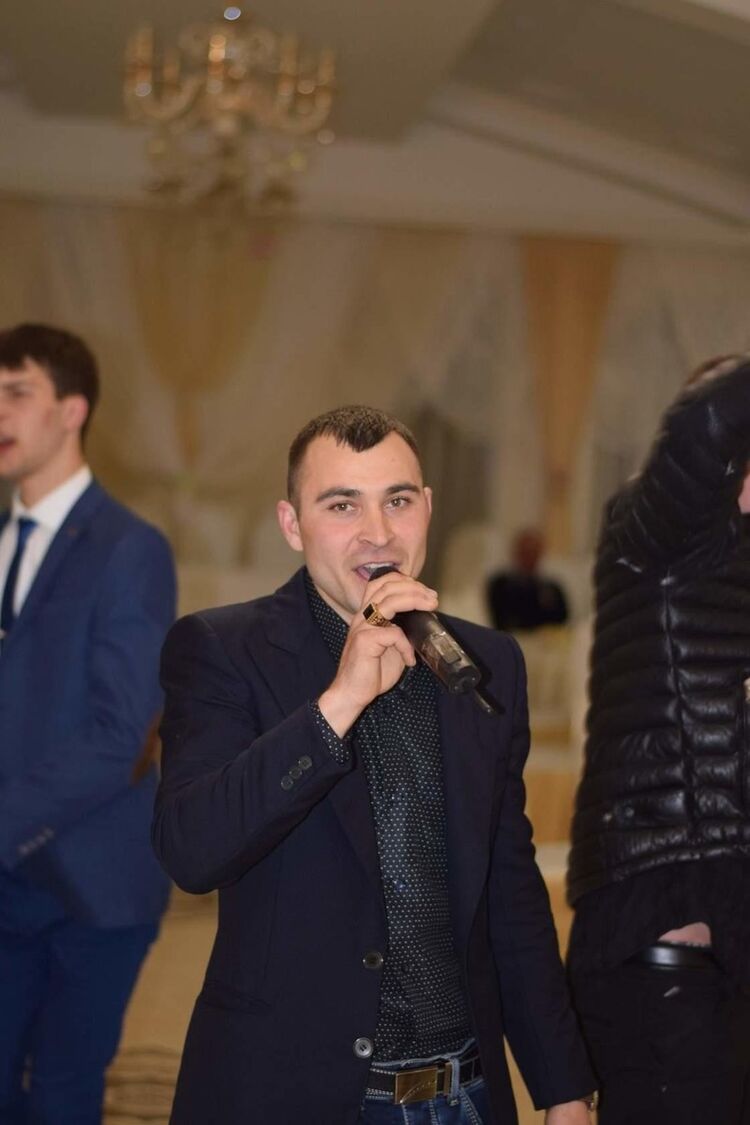  9563933  Danila, 32 ,    