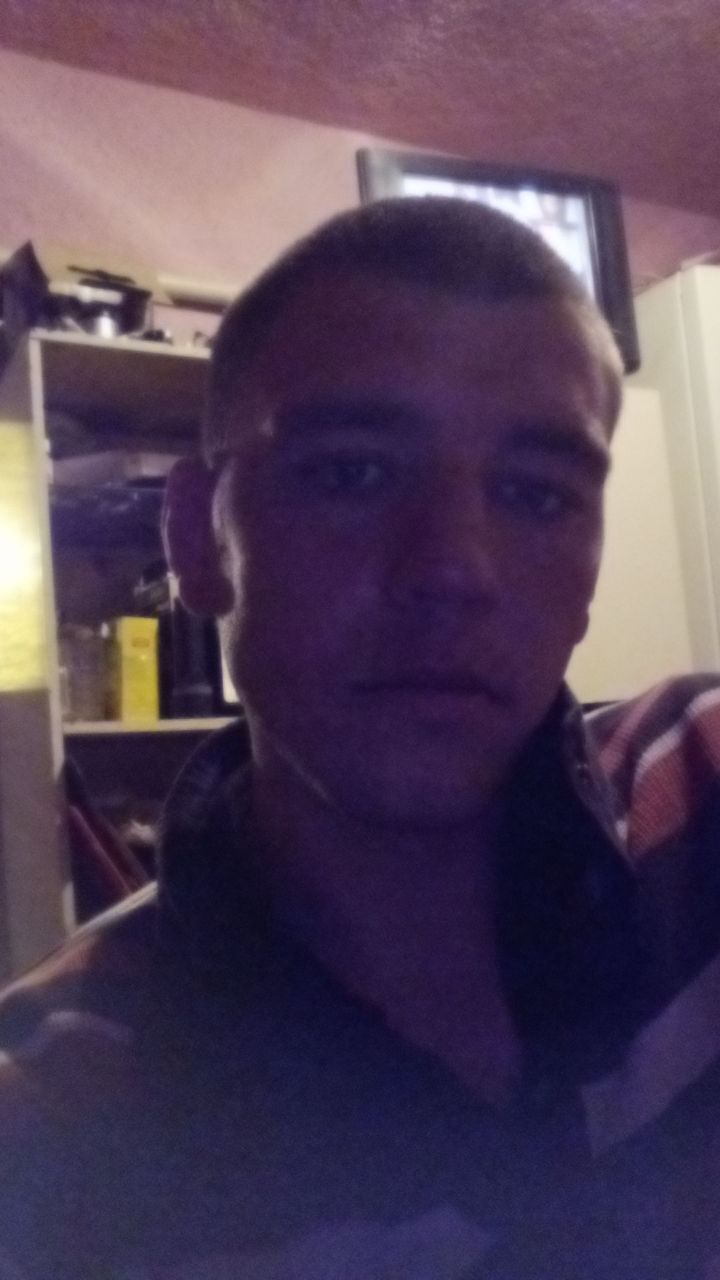  33398883  , 28 ,    