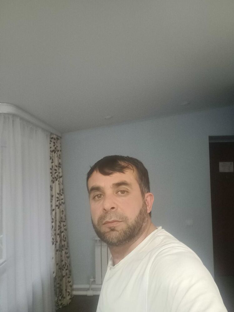  48602383  , 33 ,    