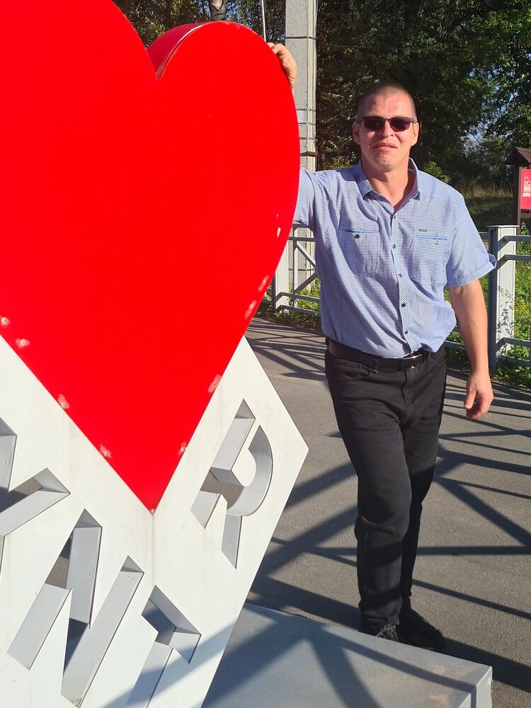  52782963  Dmitry, 49 ,    