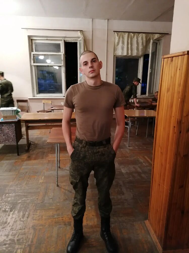  ,   Pavel, 30 ,   ,   , c , 