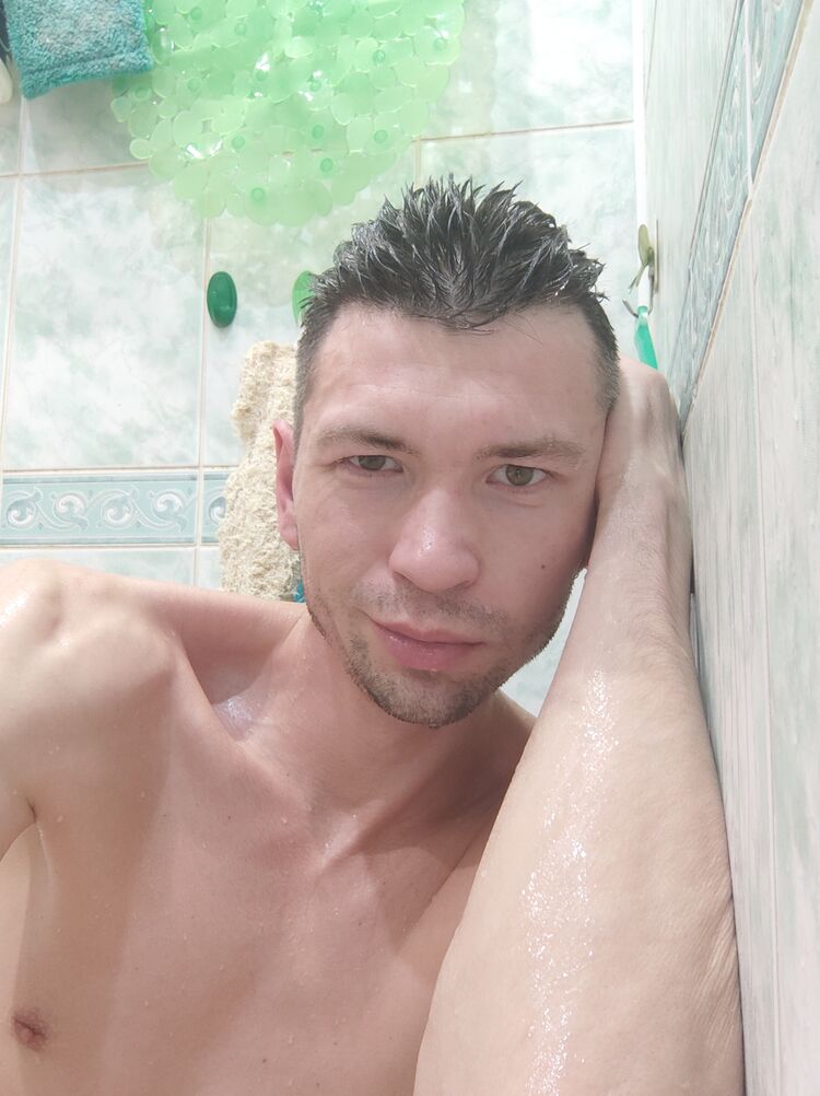  ,   Vladimir, 37 ,   , 