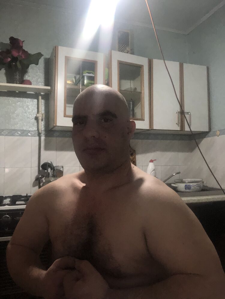  44439363  , 46 ,    