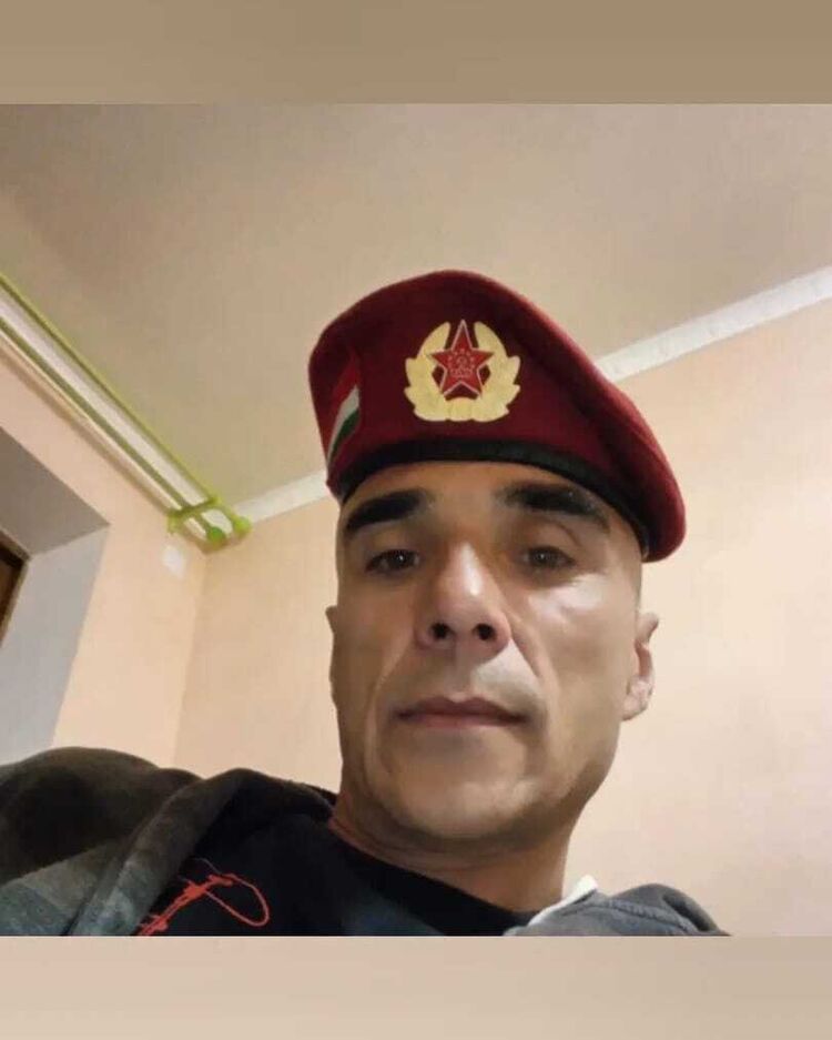  48551723  , 51 ,    