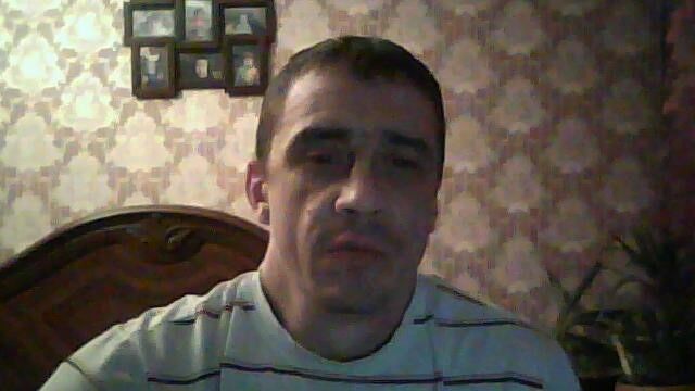 ,   Viktor, 47 ,   ,   , c 
