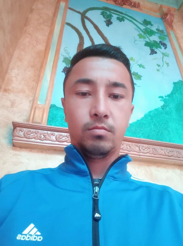  ,   Abror, 37 ,     , c 