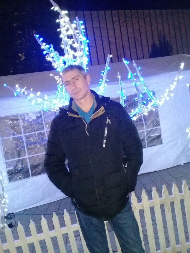  ,   Liviu, 46 ,   ,   