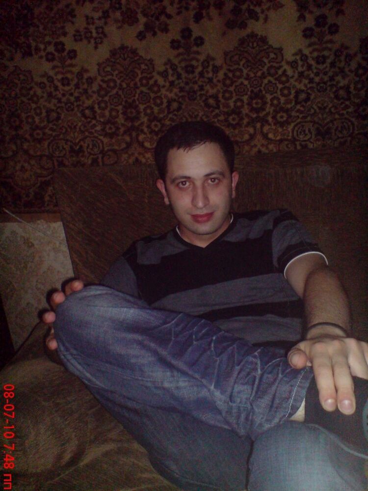  11680473  Levani, 41 ,    
