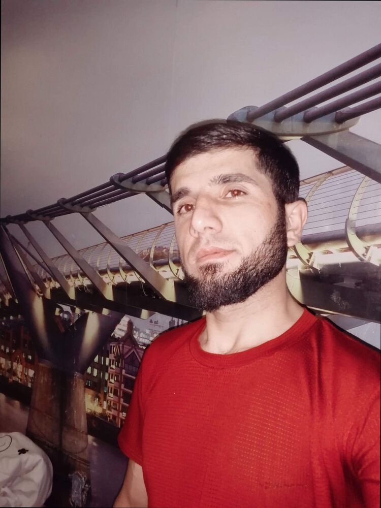  49226733  , 32 ,    -