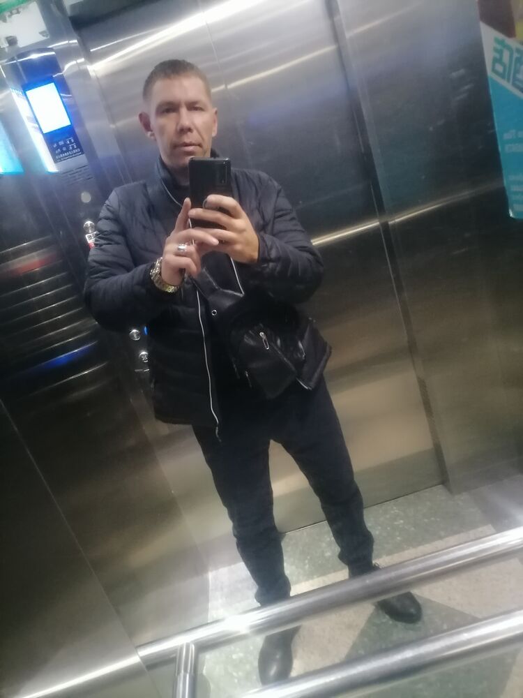  49542553  , 37 ,    